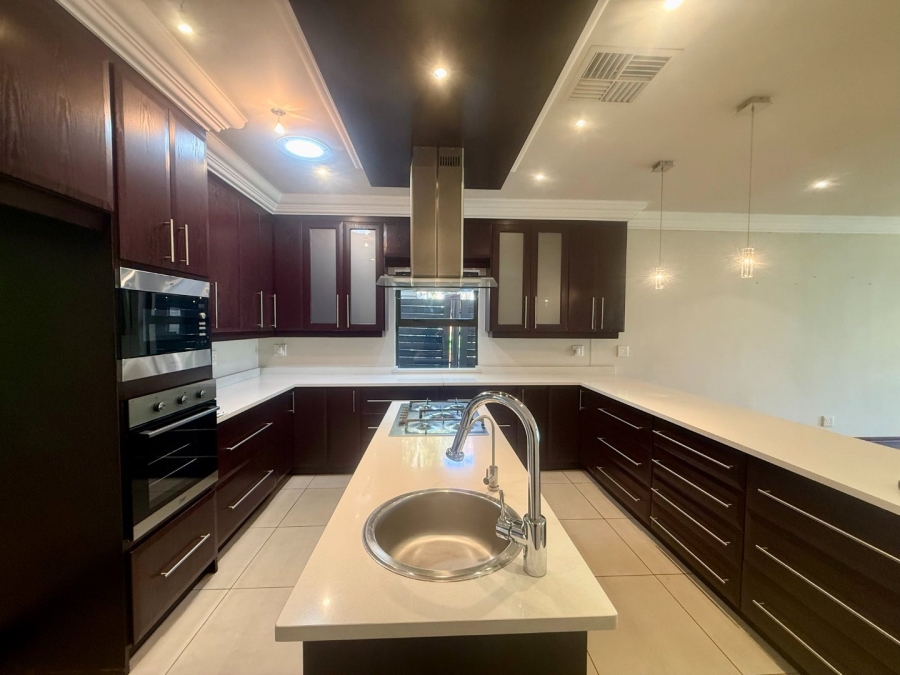 4 Bedroom Property for Sale in Pecanwood Estate North West